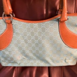 Gucci bag in beautiful teal fabric, needs some love 🩵🩵